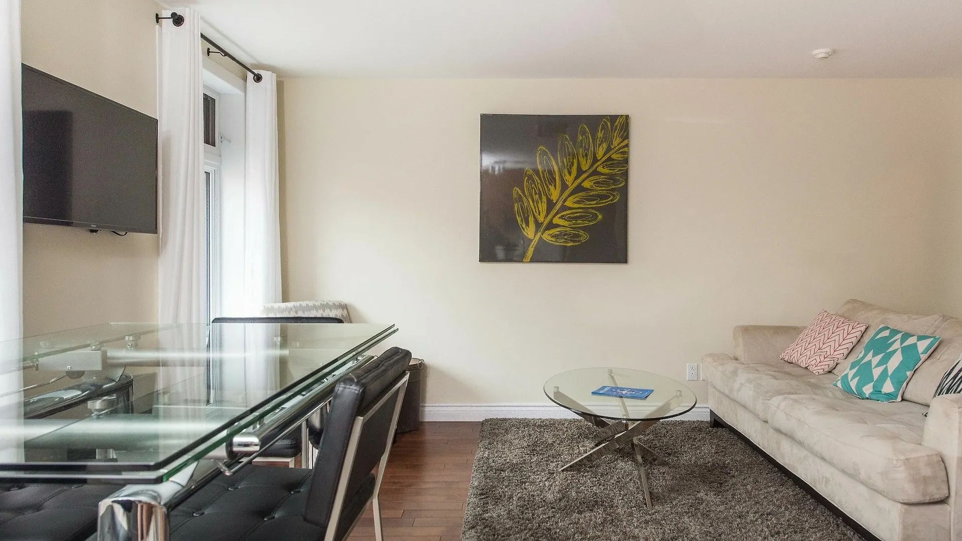 Διαμέρισμα Sunny 1Br In The Village By Sonder Μόντρεαλ
